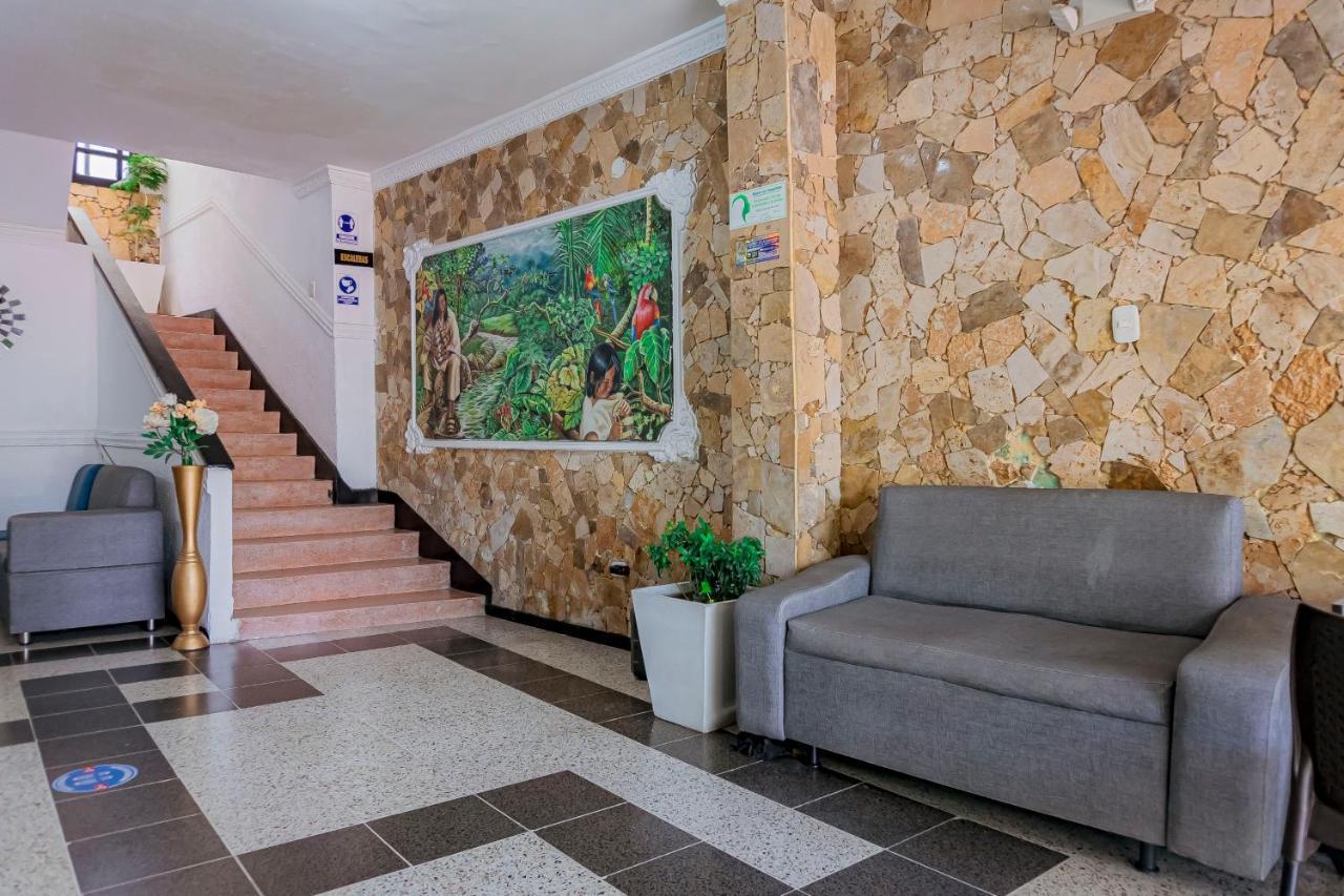Hotel Sol Inn Santa Marta Exterior foto